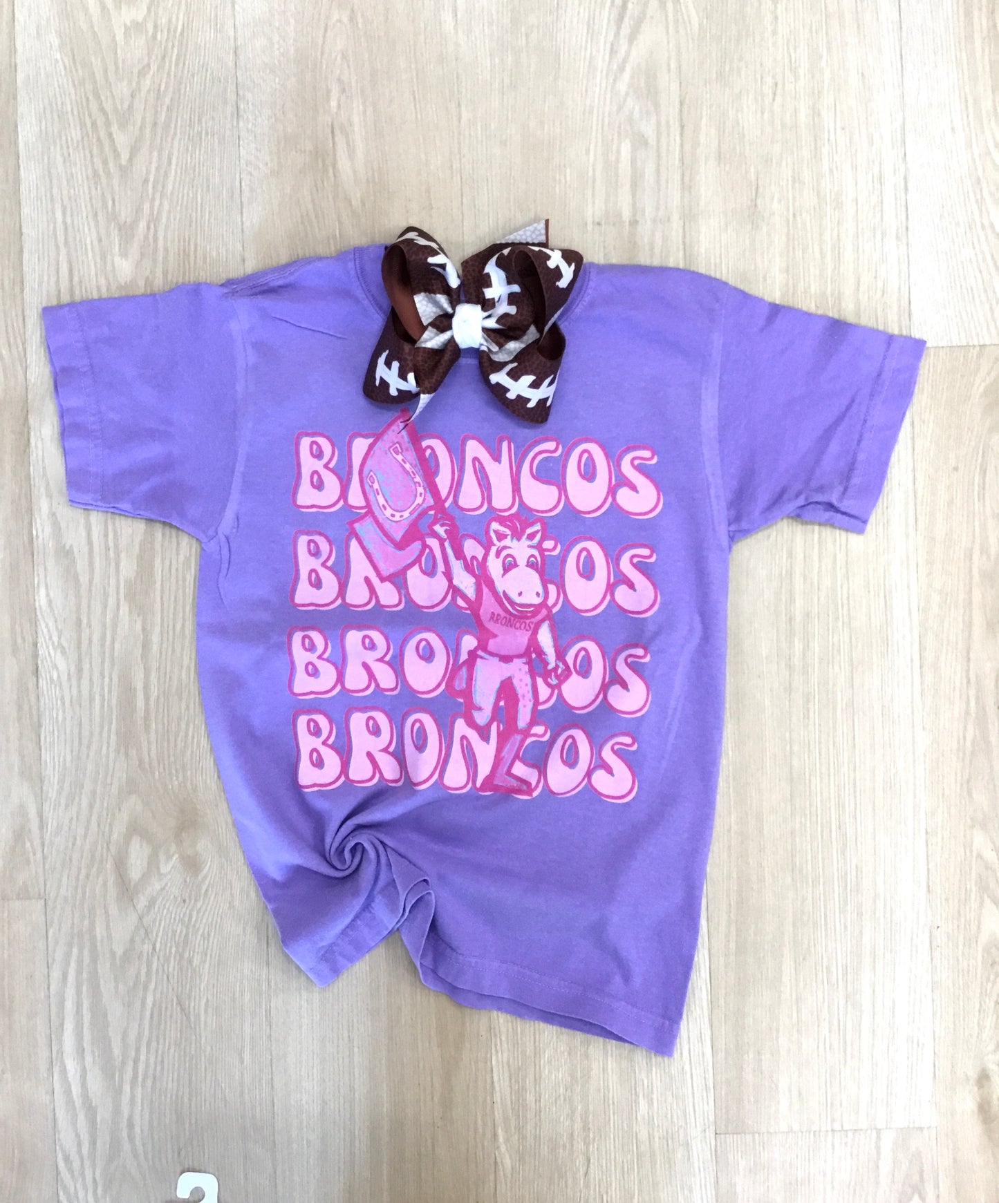 broncco tee