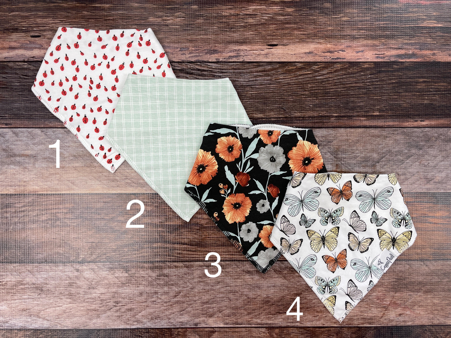 FLUTTER BIBS