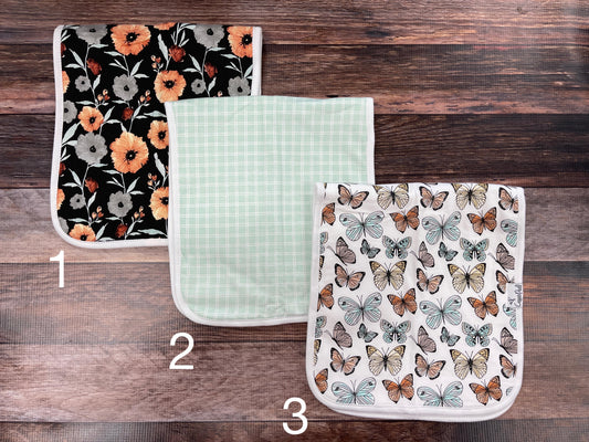 FLUTTER BURP CLOTHS